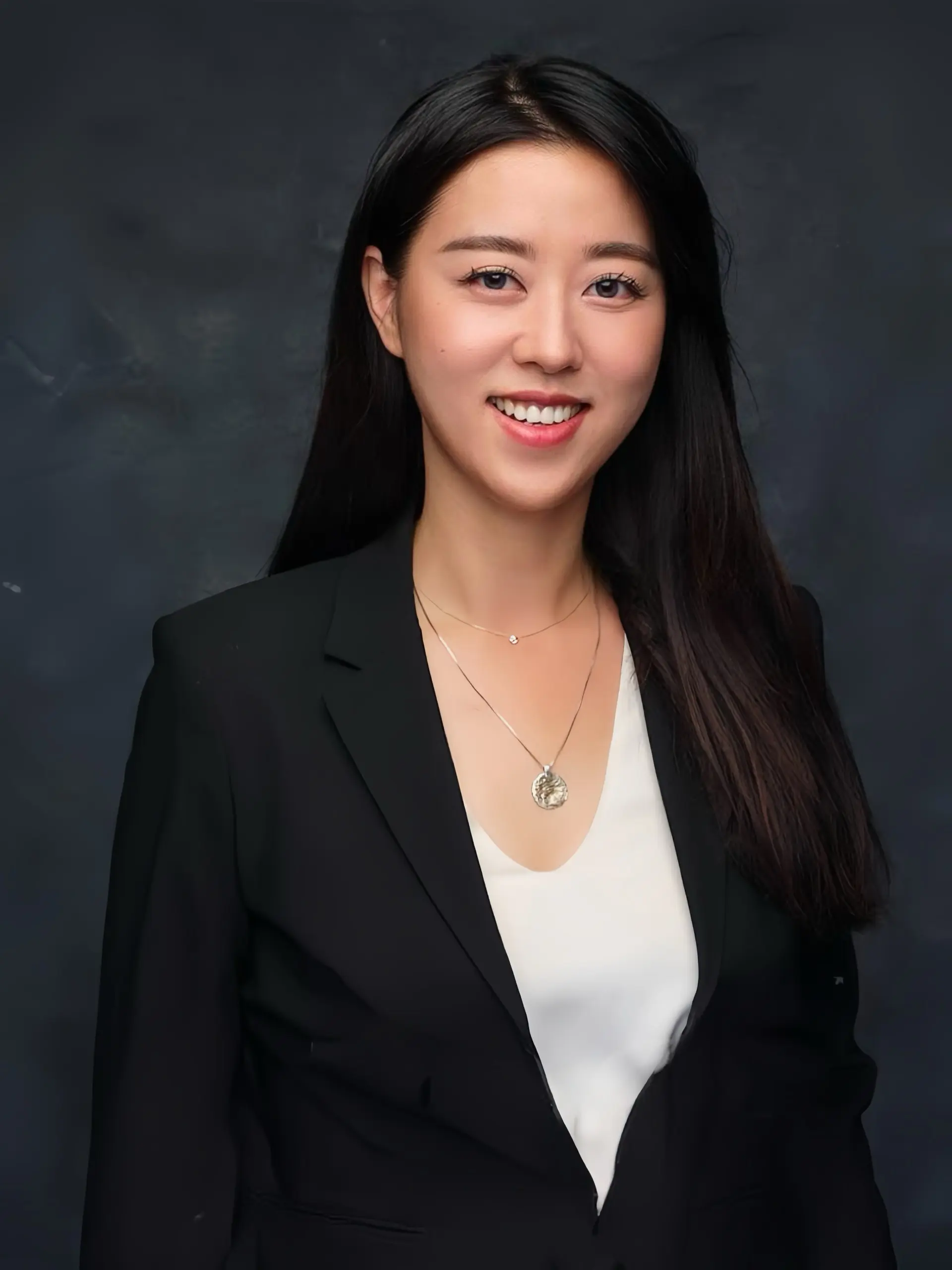 Vikki Dong | RE/MAX Heights Realty